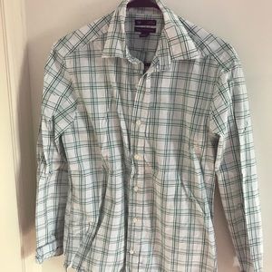 Gap Men’s plaid button down shirt